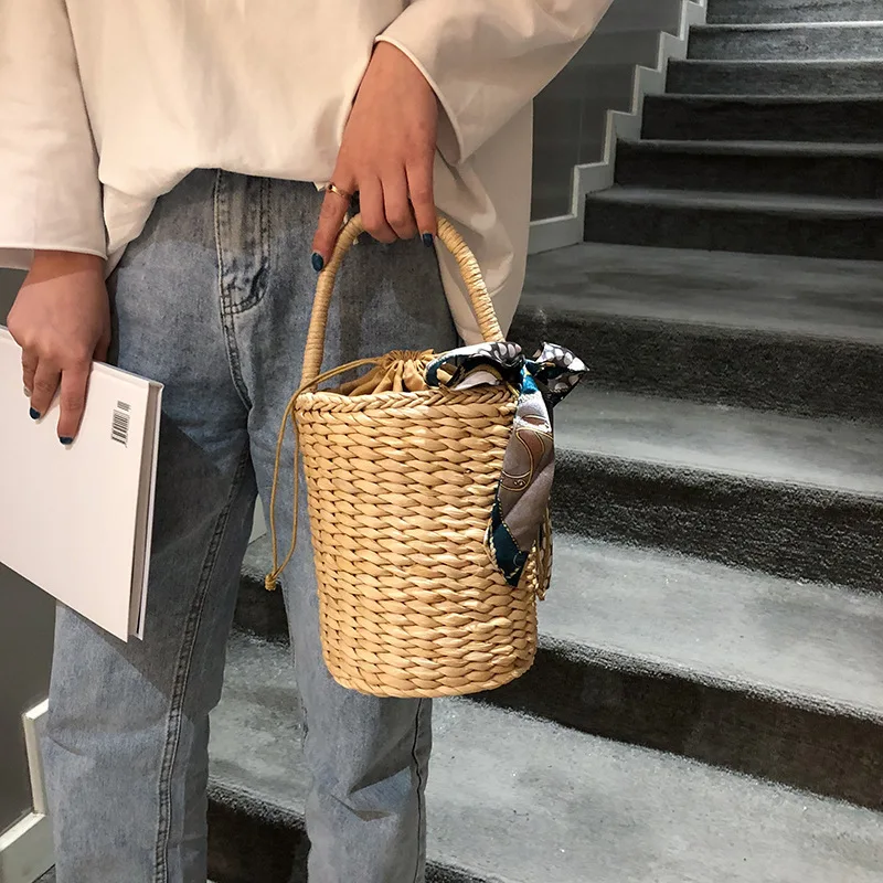 

Small Ladies 2019 New Fashion Beach Crossbody Bags Women's Straw Bucket Bag Scarf Tote Bag Simple Handbag Female Messenger Bag