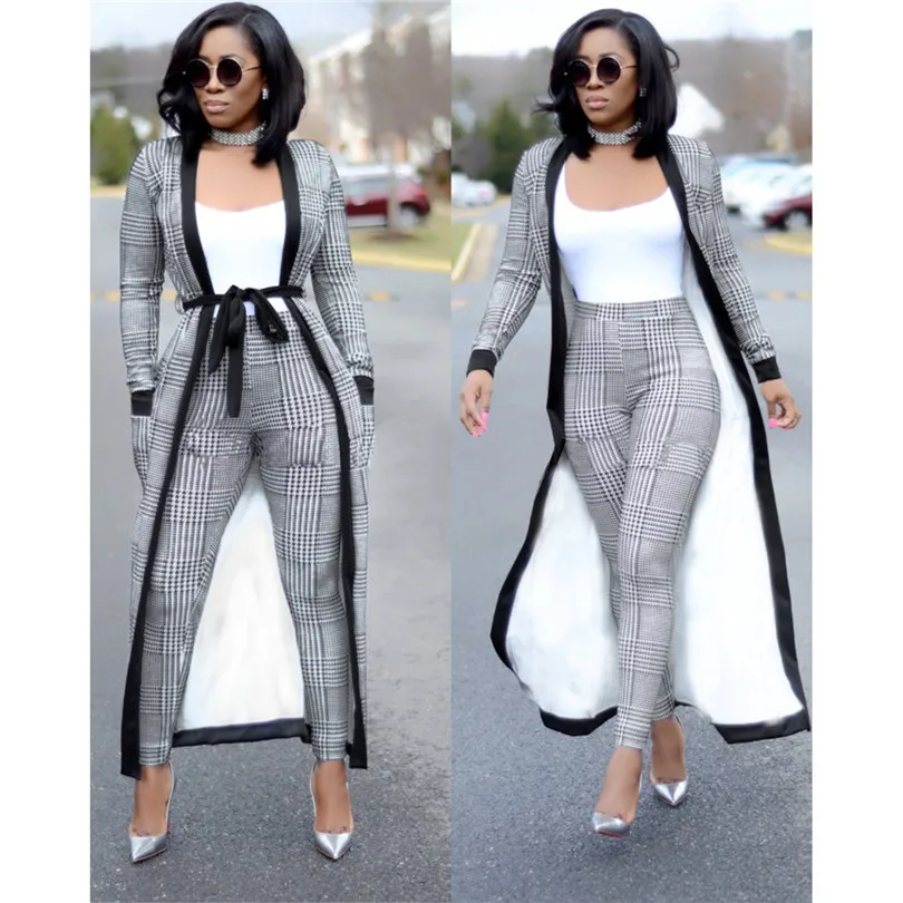 

Coat Length:140cm ,Pants Length:103cm.2019 New African Fashion Striped Wide-Legged Pants with Long Coat 2pcs/Suit Big Elastic