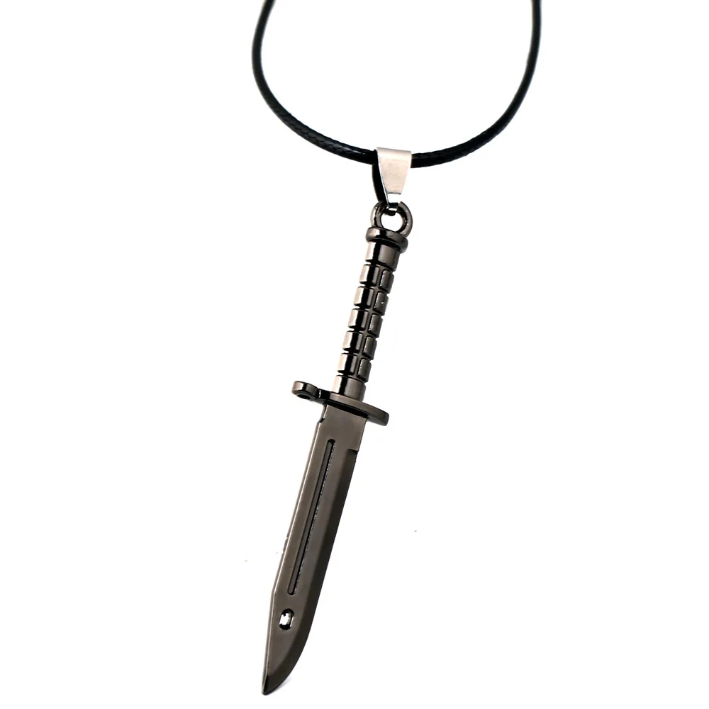 CSGO Leather Chain Necklace for Male Karambit M9 Best Friends CS GO Necklace Titanium Bayonet Dagger Claw Man Jewelry 6.5CM Gift