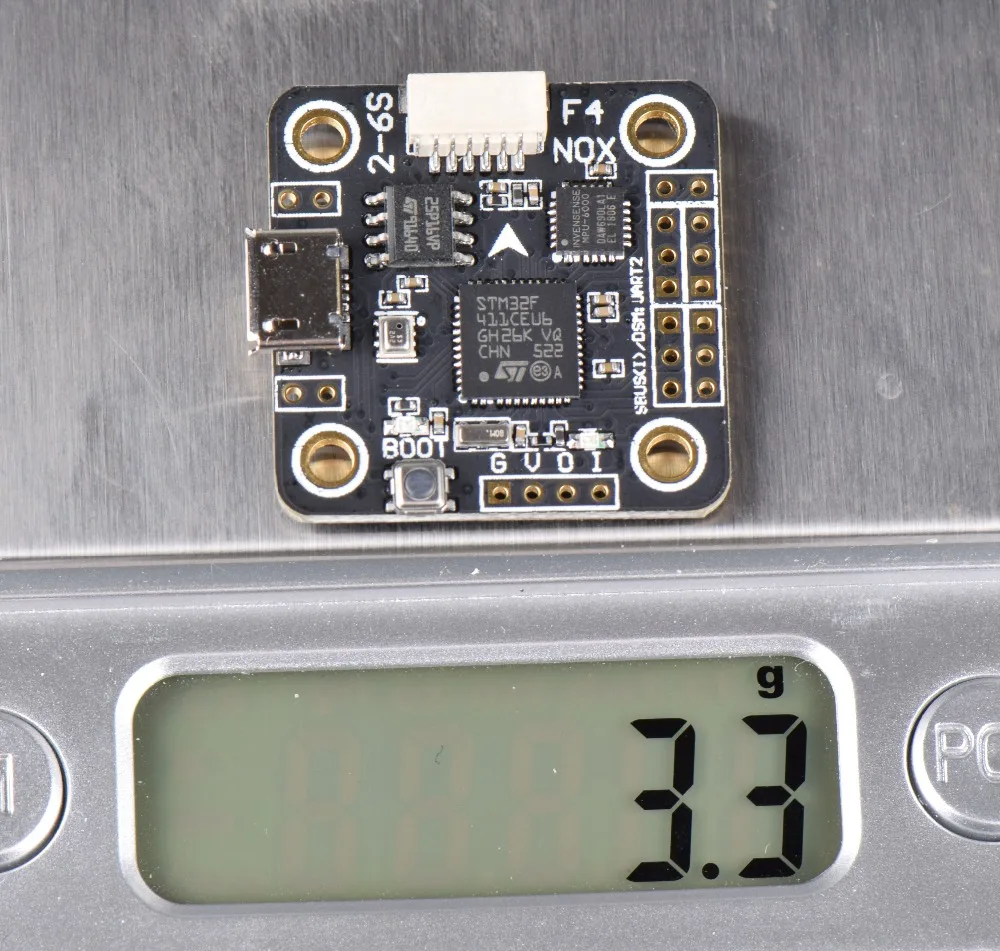 NOXE-F4-Flight-Controller-board-MPU6000-sensor-OSD-5V-3A-BEC-with-without-barometer-for-90mm (2)