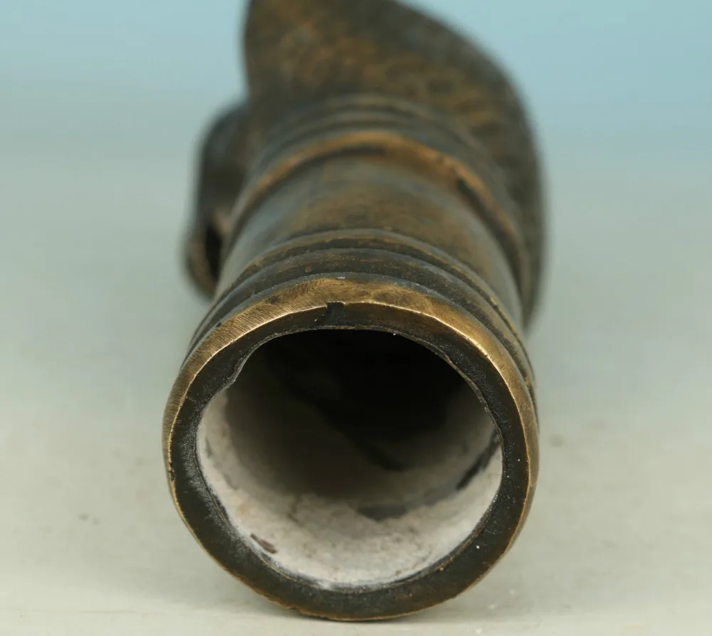 Красивая китайская старинная бронзовая коллекция ручной резной статуя в форме