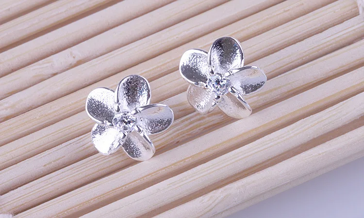 1872776046_248682925