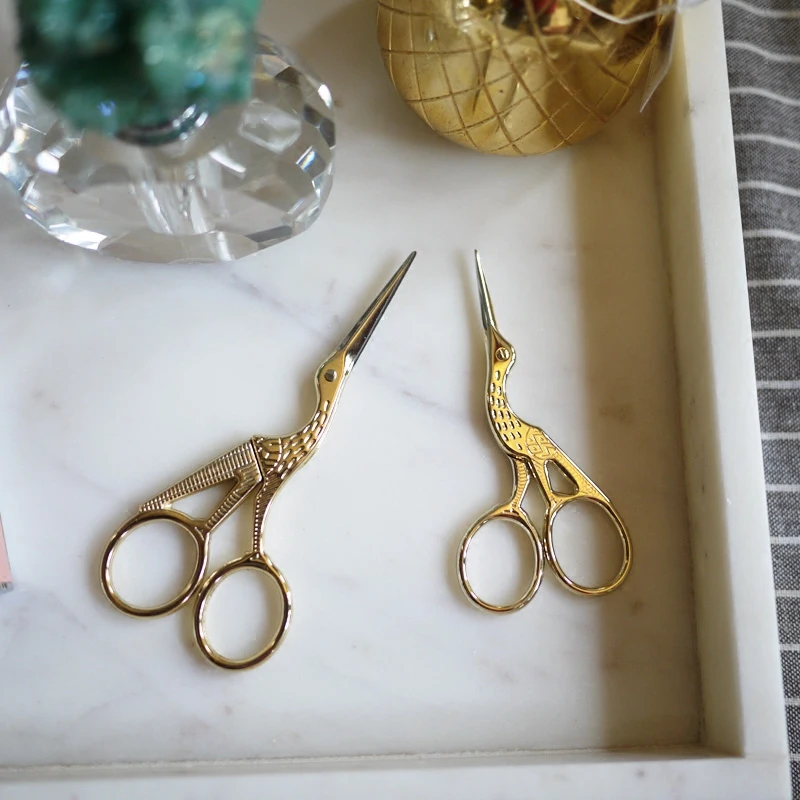 

Golden Bird Fine Small Office Scissors/Beak Scissors