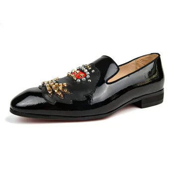 

OTTO ZONE Genuine Cow Leather Brand Men Rivet Shoes Handmade Retro Oxford Business Wedding Shoes Slip on Classic Designer Flat