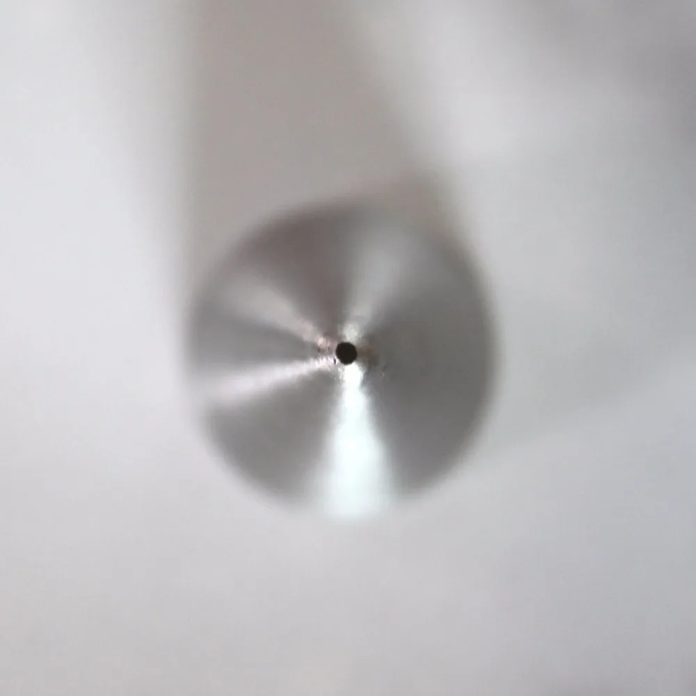 9 (7)