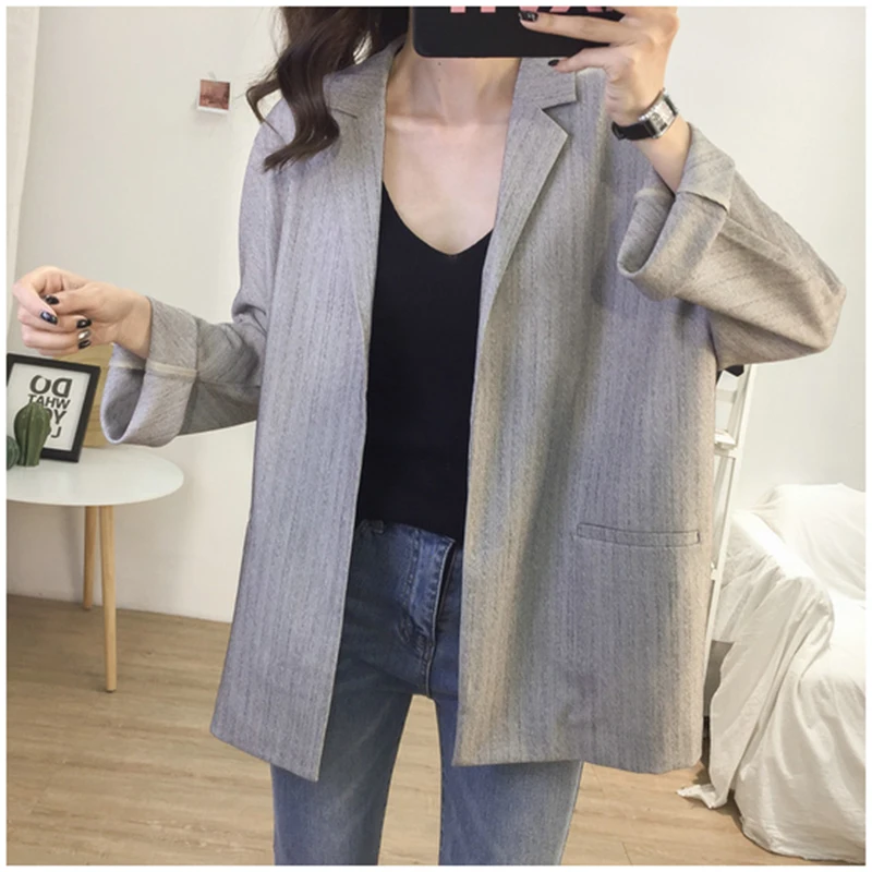 

2019autumn new Korean version of the loose bf wind casual small suit female large size temperament striped lapel jacket suitle66