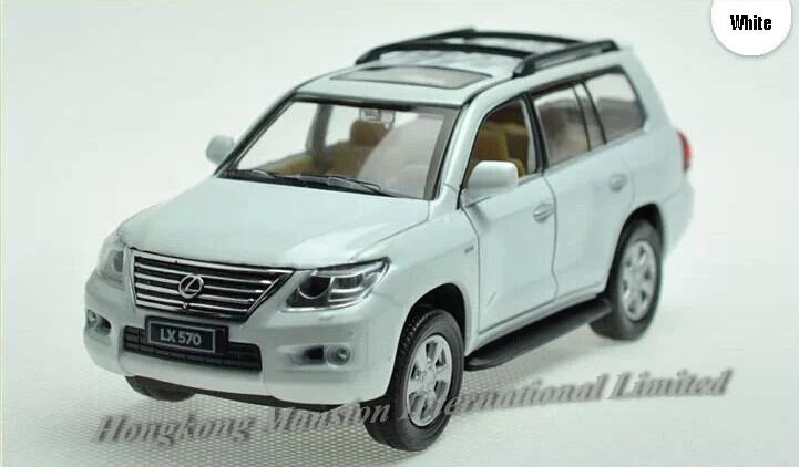

1:32 Scale Diecast Alloy SUV Car Model For LEXUS LX570 Collection Off-road Vehicle Model Pull Back Toys Car With Sound&Light