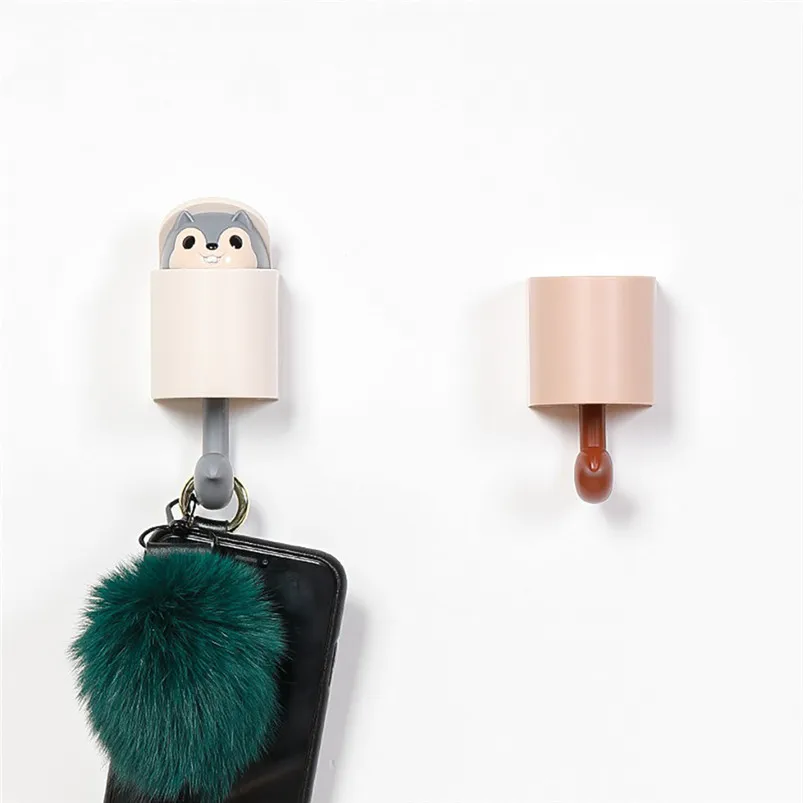 Creative Cartoon Squirrel Wall Hook Adhesive Home Cartoon Cute Hanger Key Umbrella Towel Cap Coat Cocina 30MR1311