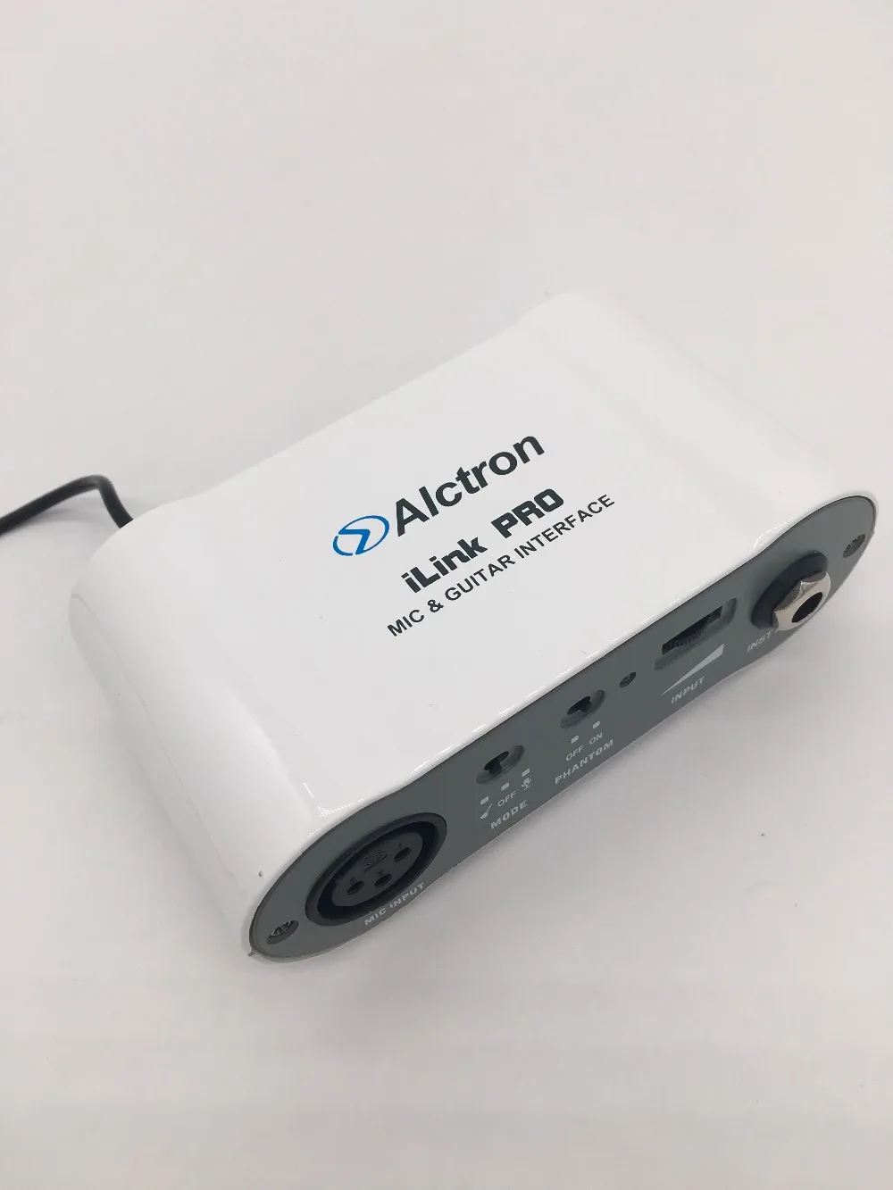 1 (19)