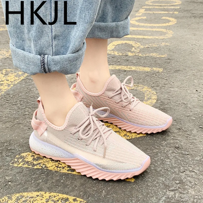 

HKJL Women's sports shoes 2019 new summer reflective lace mesh breathable lightweight soft bottom wild women's shoes Z008