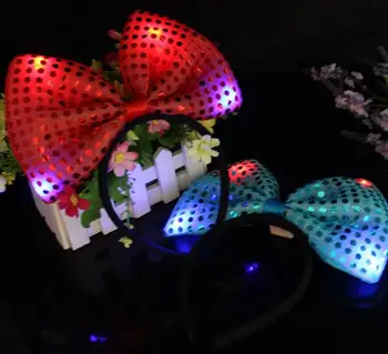 

Glow in the Dark LED Glowing Bow tie Hairpin Christmas Light Emitting Bow tie Headband Colorful Headband Kids Toy YH1052