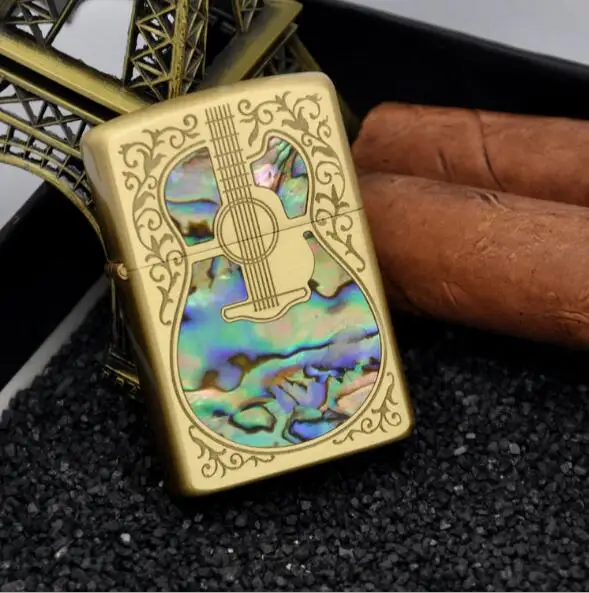 

Colourful Zorro kerosene lighter with gold plated pure copper shell and white steel inner liner with front seals