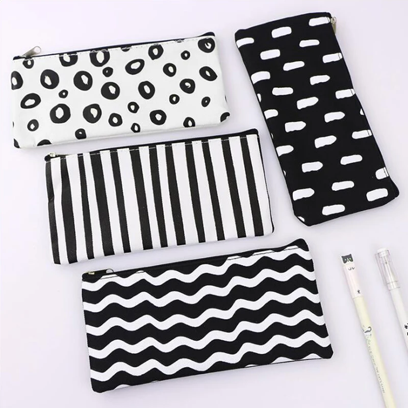

Black and White Style Pencil Case Office Stationery and School Supplies High Capacity Oxford Vloth Material Pencil Bag 1PCS