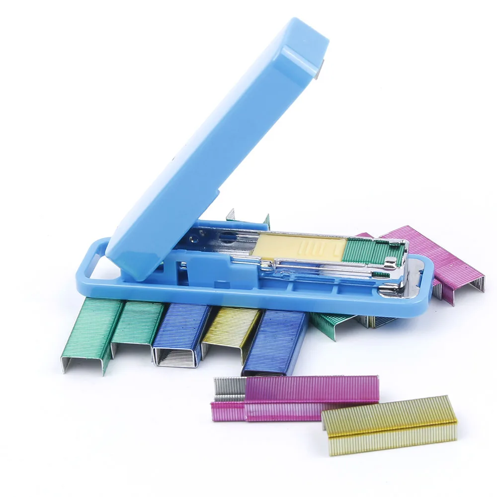 Мини-степлер конфеты цветные скобы комплект 1 предмет степлер+ 800 шт. Цвет ful канцелярские скобы канцелярские Бумага Связывание Binder подарок для детей