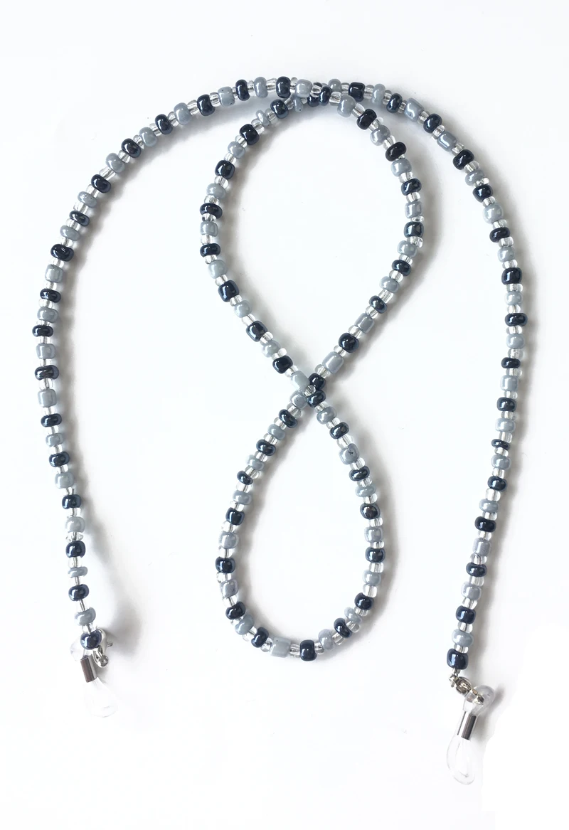 Small Beaded Glasses Chain Women detail (9)
