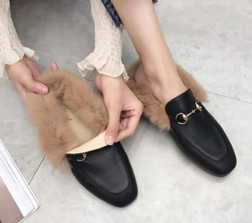 

2018 Fashion Leather Mules with Fur Woman leather slippers Designer Slides