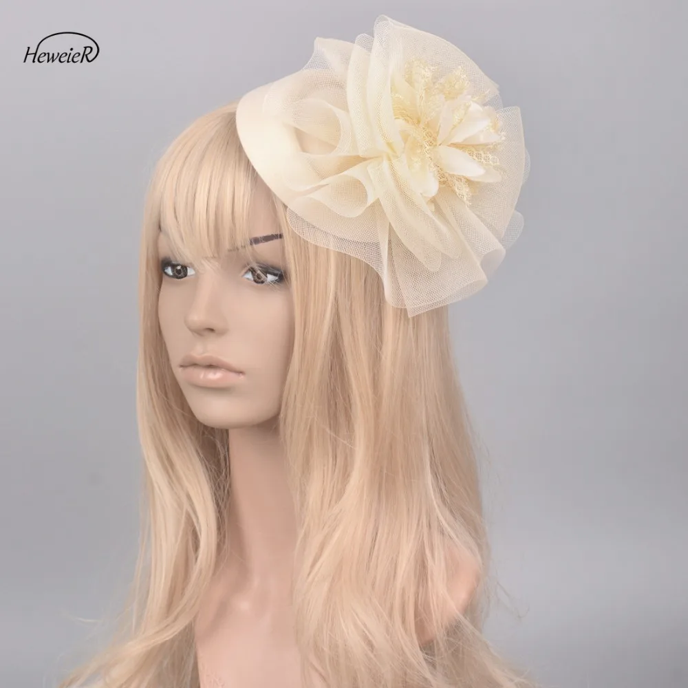 Ascot Race Ladies Day Large Elegant Hair Clip Fascinator Top Hat