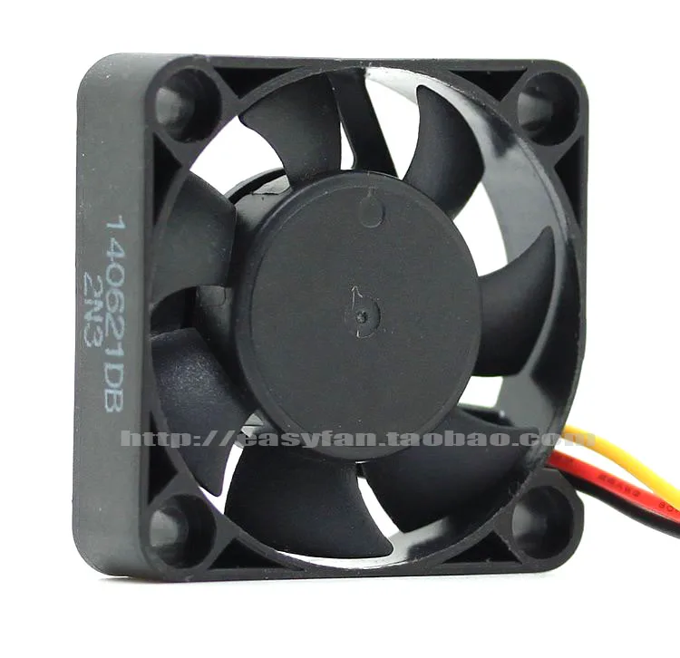 Охлаждающий вентилятор Y. S. TECH FD124010LB 0.055A 4010 4 см