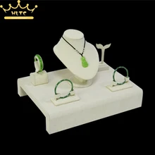 Ювелирные Изделия Дисплей Упаковка Показать чехол бежевый бархат дисплей ювелирных изделий держатель для Ожерелье Бюст стенд с браслетами серьги стойки