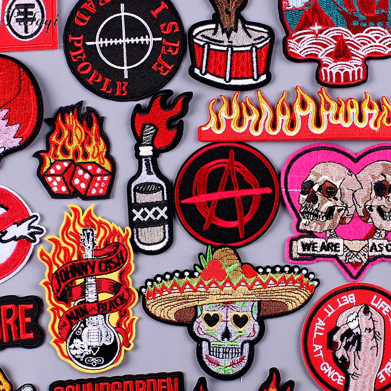 

Pulaqi Skull Rock Bands Patches for Clothing DIY Stripe Embroidered Iron on Patches On Clothes Metal Music Badges For Backpacks