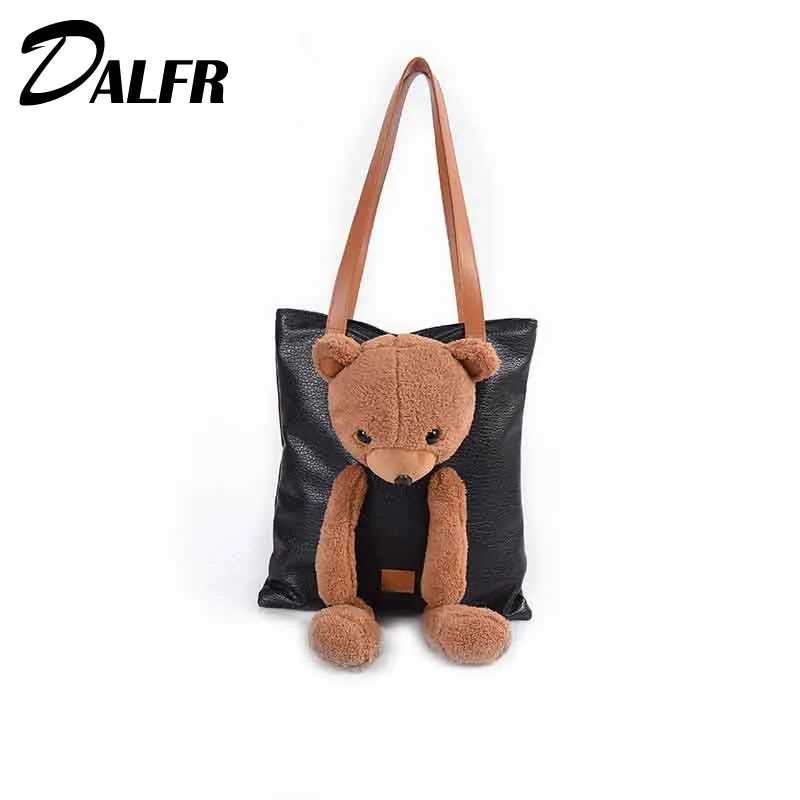 

DALFR Cute Women Handbag Famous Brand Bear Doll Cartoon Shopping Totes For Girls Crossbody Bag Leather Shoulder bags
