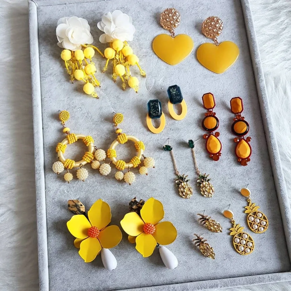 

Girlgo za earrings Flower Metal Yellow Drop Dangle Statement Jewelry for women Boho Resin Beads Handmade Jewelry Wedding Bijoux