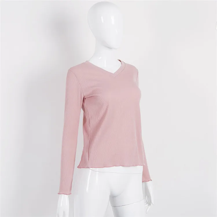 autumn women T shirt long sleeve photos by cellphone