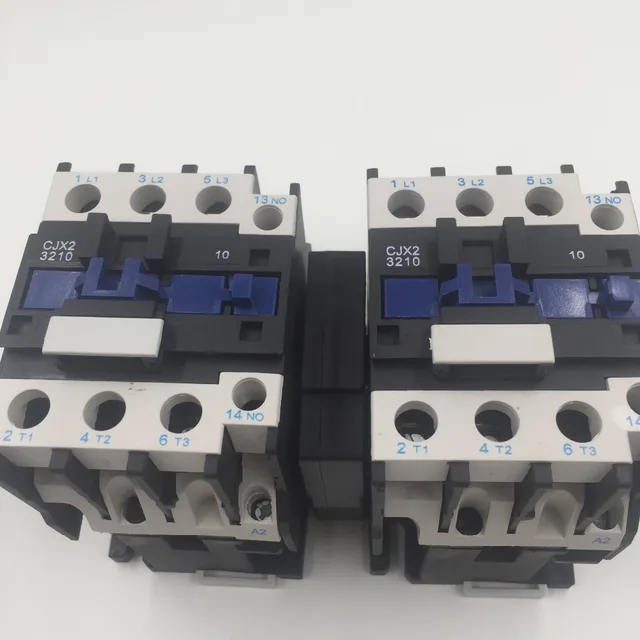 Shanghai two open mechanical interlocking AC contactor CJX2 3210Nin