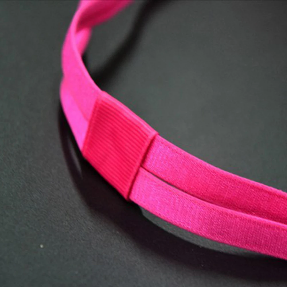 Diadema deportiva el/ástica y antideslizante de 2/ cm de ancho con banda doble de silicona en el interior para el sudor.