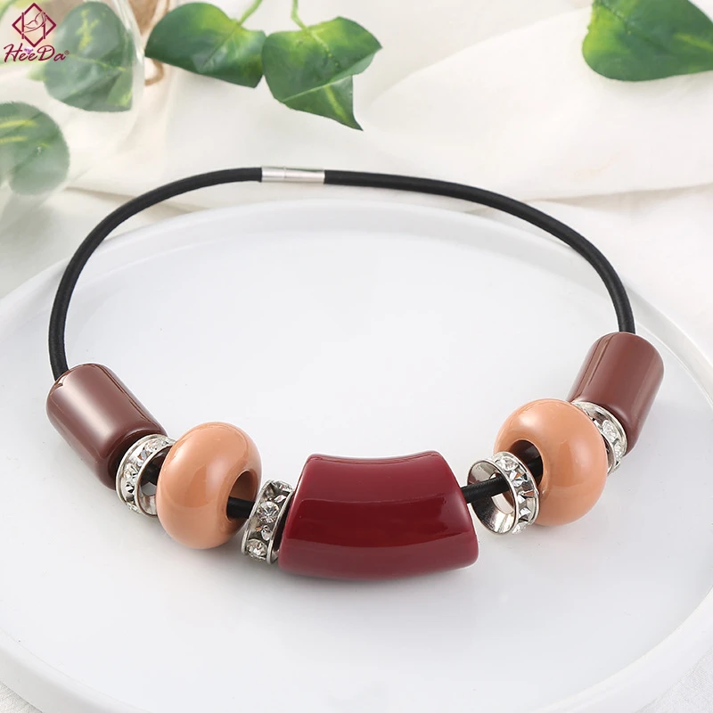 

Heeda 2019 Kpop Resin Beads Necklace Women Retro Graceful Sweater Chain Fashion Rope Cahin Collar Elegant Joker Birthday Gifts