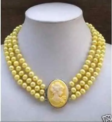 

3Row Yellow Pearl Necklace Cameo Beauty Clasp