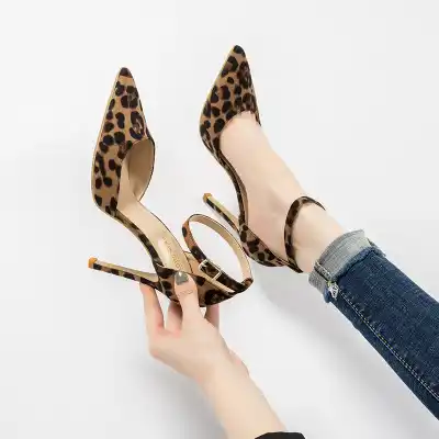 zapatos cerrados para mujer