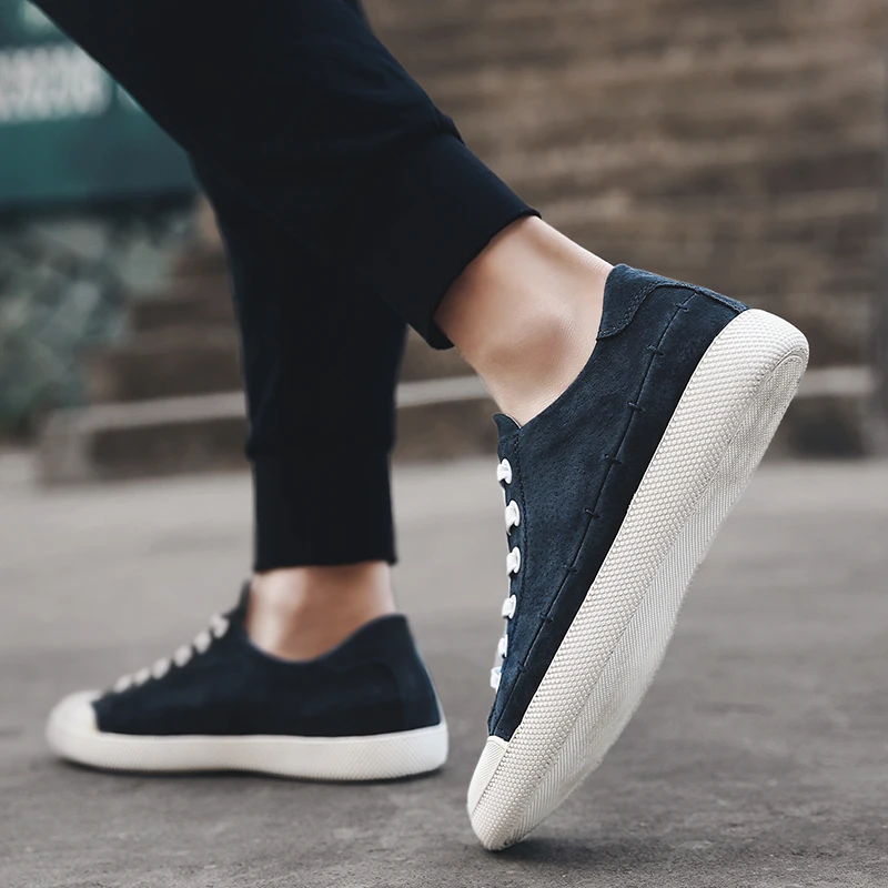 Brand Sneakers Genuine Leather Men Casual Shoes Slip on Breathable Soft Autumn Flats Shoes Simple Style Fashion