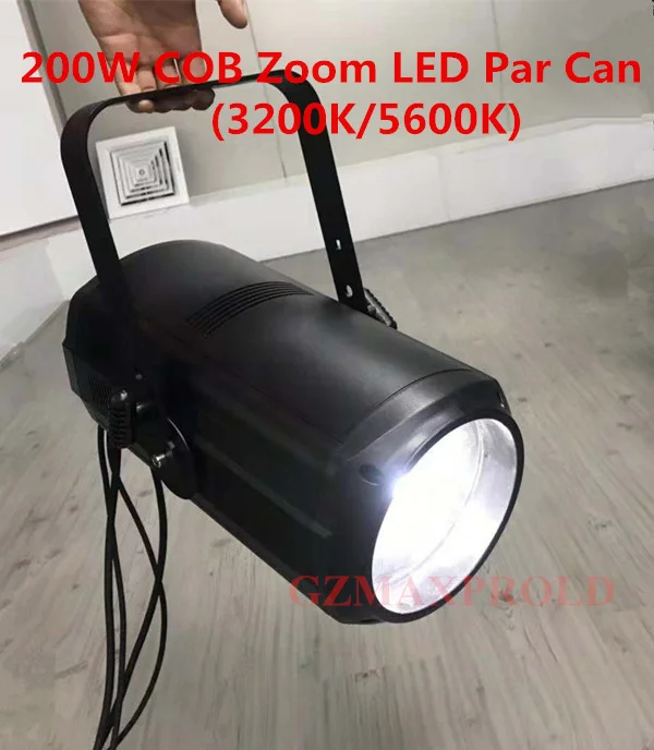 

COB Zoom 200W Warm White Light Led Audience Blinder Light 15-60 Degree Zoom Angle For Stage Theater Studio