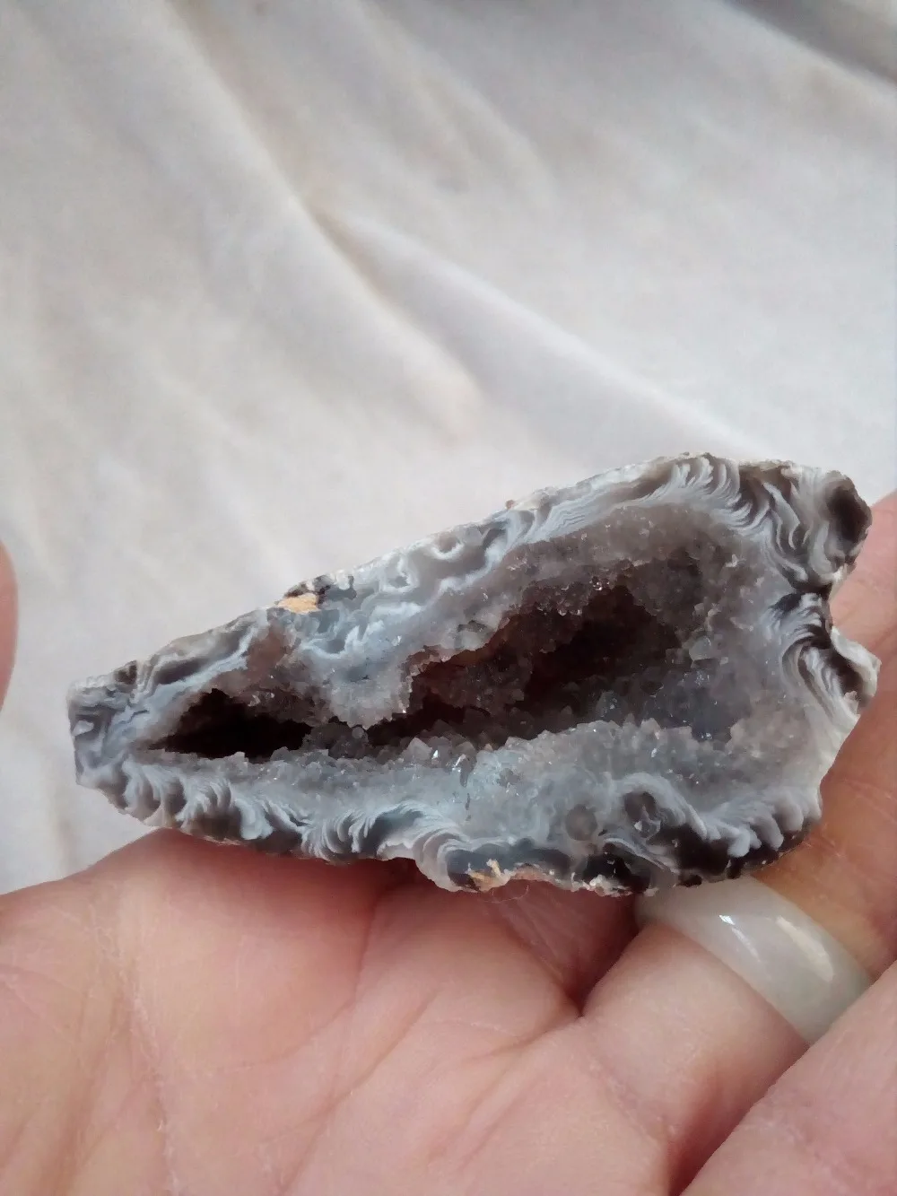 

natural Agate geode quartz crystal specimen