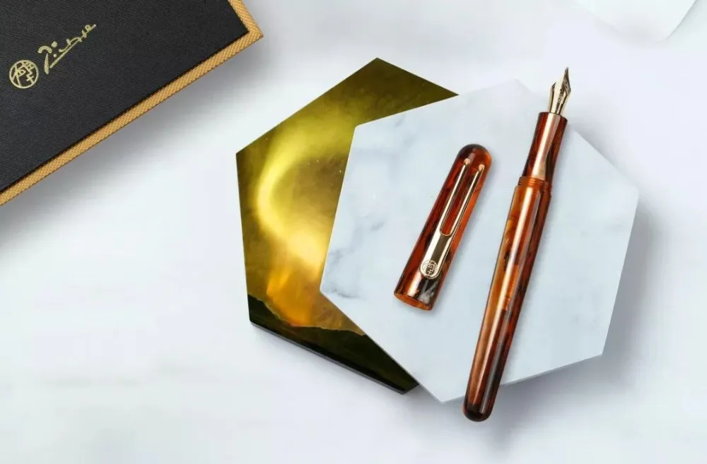 Caneta de Tinta Presente para a Escola de Escritório de Negócios Nova Picasso Celluloid Caneta Fonte Pimio Etsandy Aurora Ps-975 Irídio f Nib Escrita 9 Cheap Canetas tinteiro