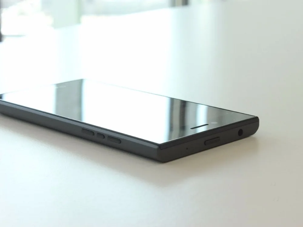 BlackBerry Leap смартфон с 5 дюймовым дисплеем ОЗУ 2 Гб ПЗУ 16 ГБ 8 МП|Смартфоны| |