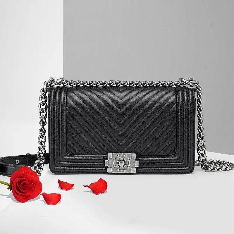 

2019 latest lock buckle rhombic chain small fragrance bag sheepskin fashion wild shoulder bag leather diagonal handbag
