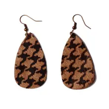 

2019 New for Women Jewelry Leather Leaf Teardrop Earrings Drop Earrings Leopard Print Earrings Ladies Party Jewelry Accessory