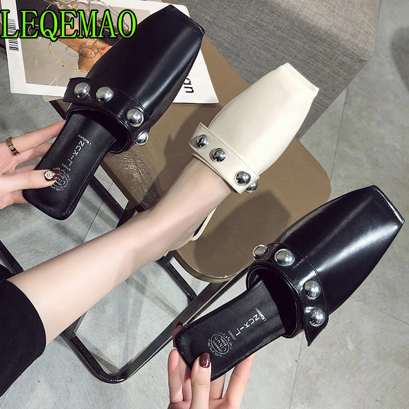 

Fashion Female Leather Shoes Women Mules Metal Decoration Soft Pu Flat Slipper Slip-On Brand Shoes Casual Vintage Flats Sandals