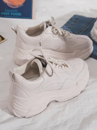 

Old shoes women spring 2019 new casual wild net red students white thick bottom small white shoes sports shoes tide