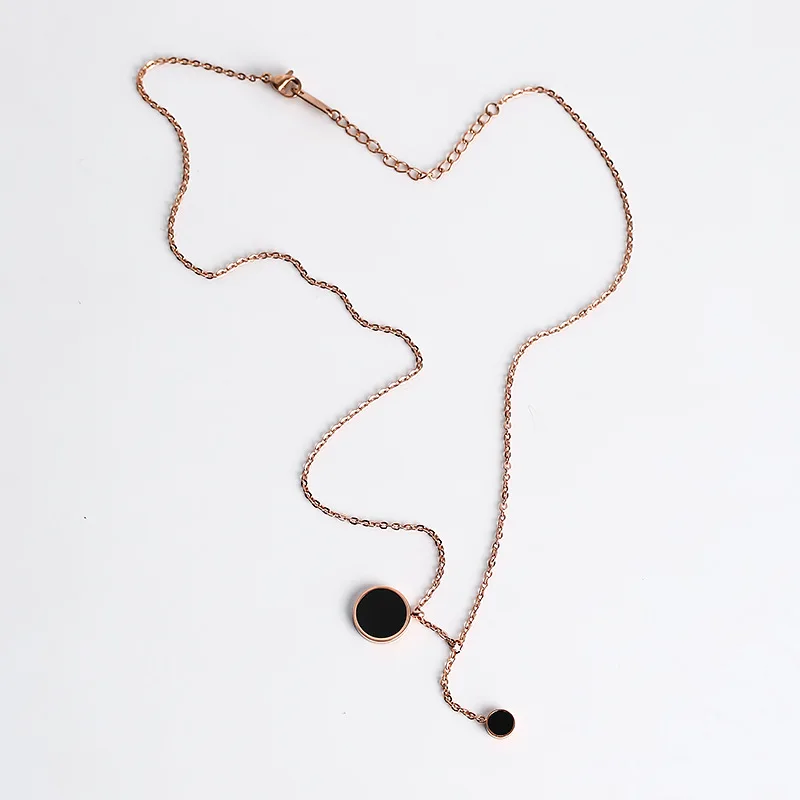 

2017 Temperament Simple Short Clavicle Necklace Women Fashion Jewelry All Match Bijoux Femme Black Wafer Pendant Necklace
