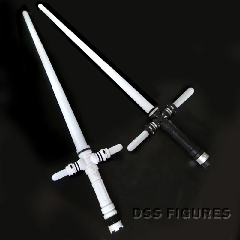 NEW Star Wars Kylo Ren Cross lightsaber Retractable