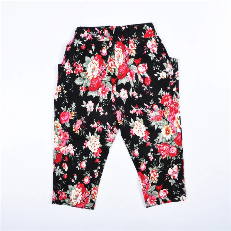 Cute-Fashion-Kids-Girls-Clothing-Set-Flowers-Pant-Sleeveless-Black-T-shirt-Headband-Casual-3-Piece (1)
