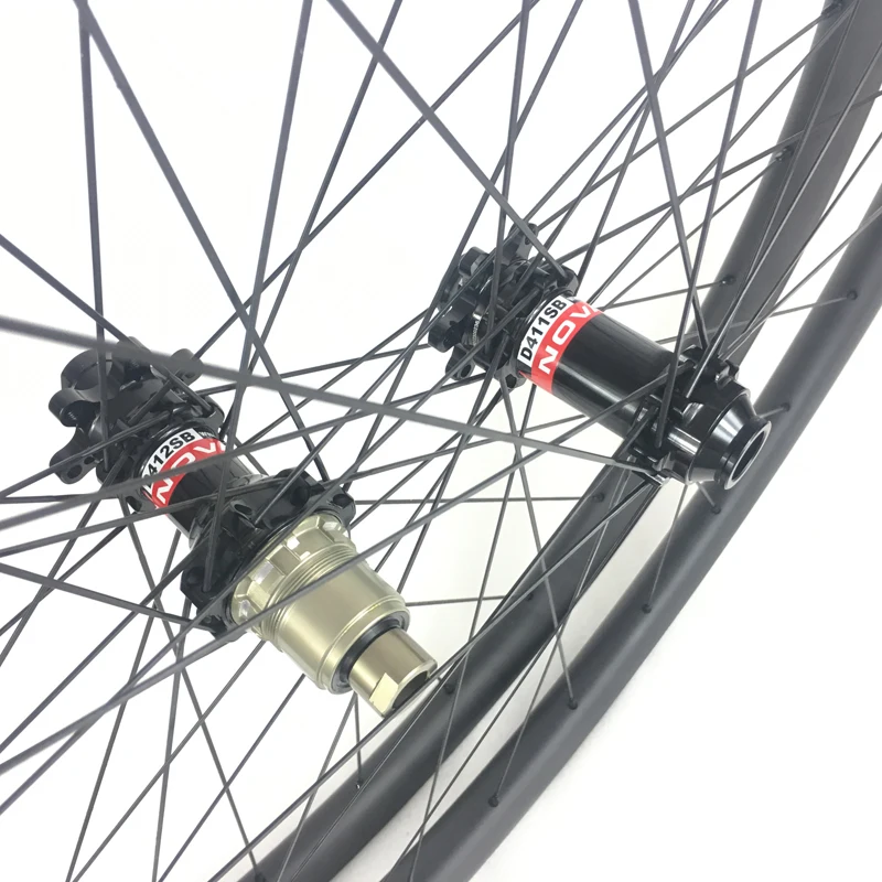 Perfect super light 1140g 29er MTB XC tubeless 24mm x 24mm carbon wheelset hookless Novatec D411SB D412SB 6 bolts straight pull wheels 6 Perfect super light 1140g 29er MTB XC tubeless 24mm x 24mm carbon wheelset hookless Novatec D411SB D412SB 6 bolts straight pull wheels 6