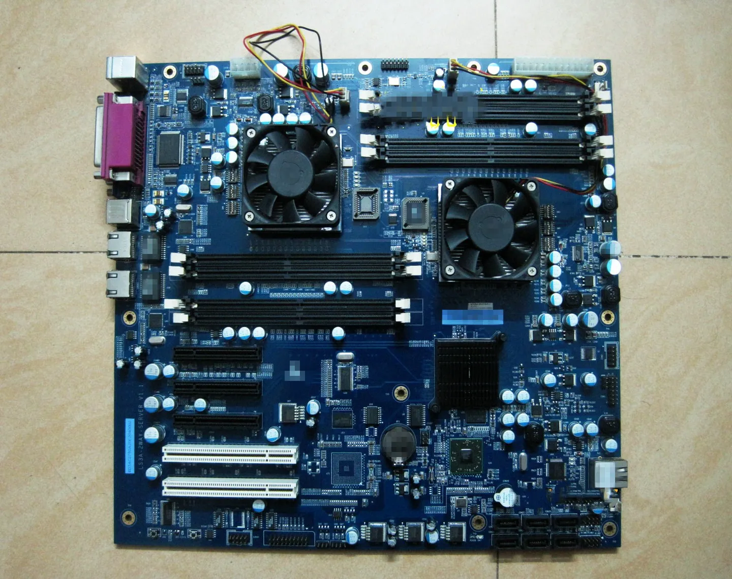 

loongson ls3a-2way-server v1.1 TY-RS780ED