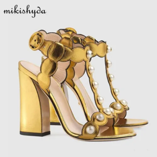 

2017 new leather gold sandals pearl stud thick high heels word buckle leaves side shoes spring and summer shoes