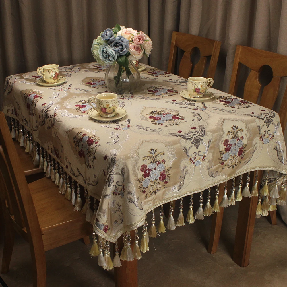 TC183_tablecloth_1