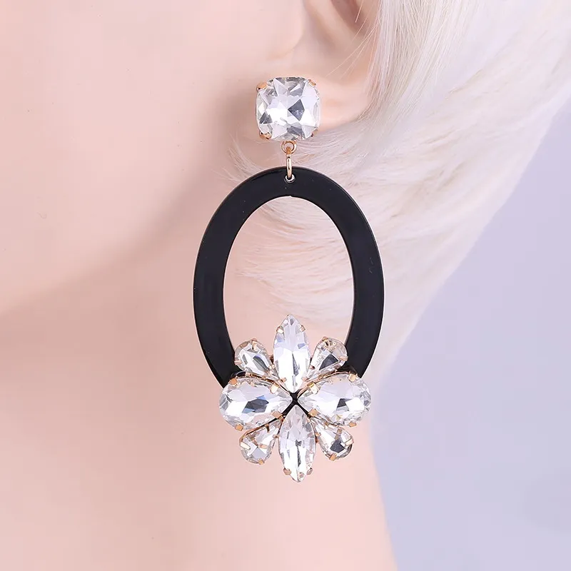 Earrings Black White