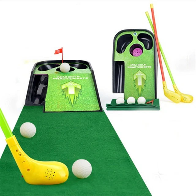 Mini Golf Game Golf Clubs Set Golf Putting Green Golf Table With Flag